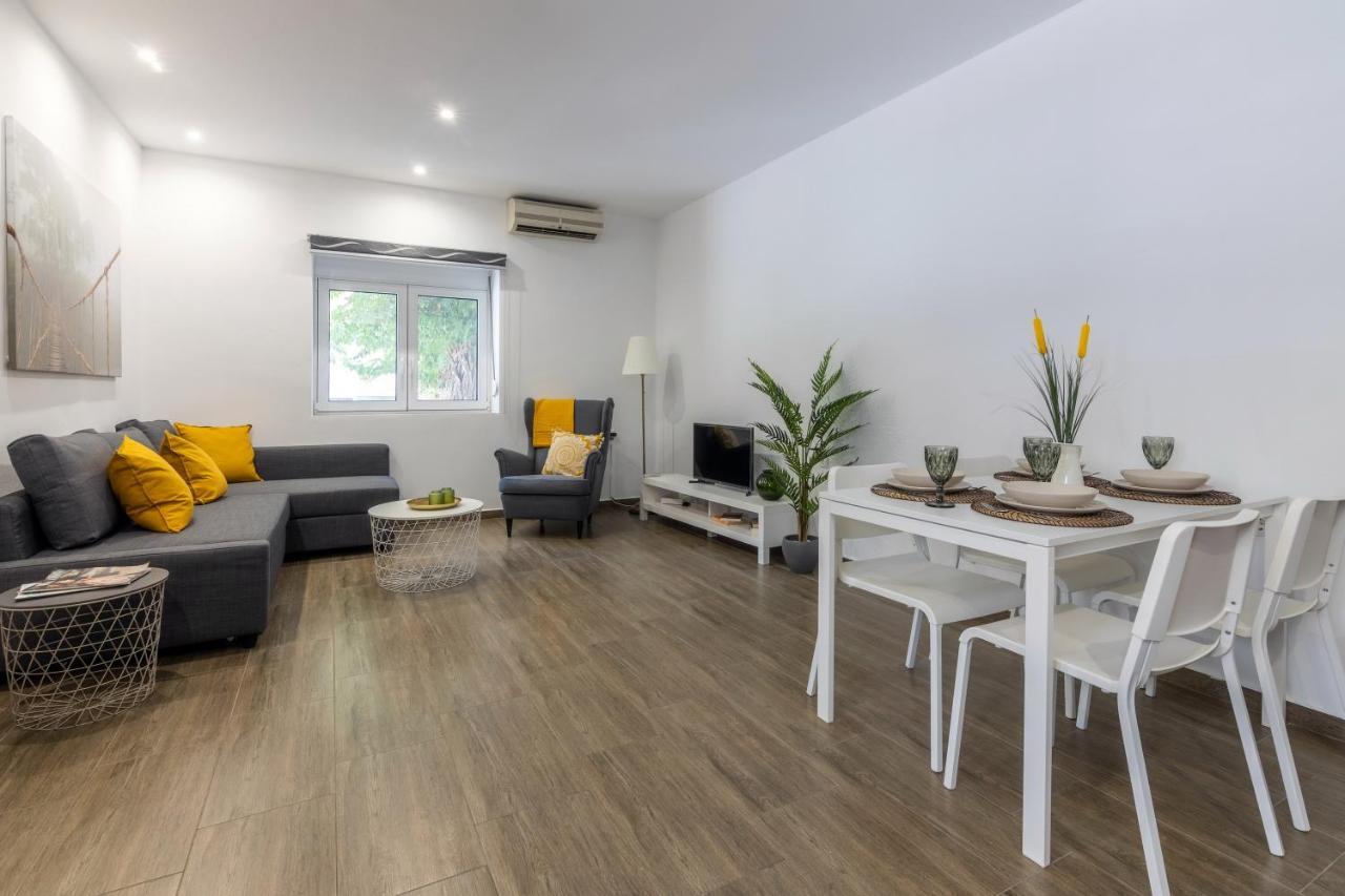 Elegant City Apartment Iraklio Exterior foto